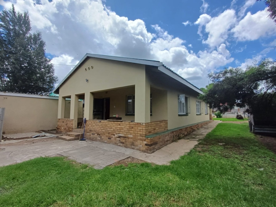 3 Bedroom Property for Sale in Collerville North West